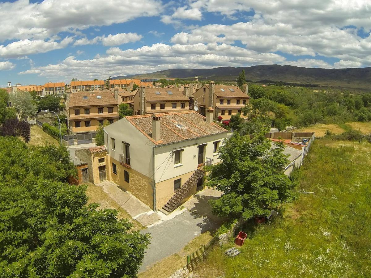 Villa La Casa De La Abuela Mari Trescasas Esterno foto