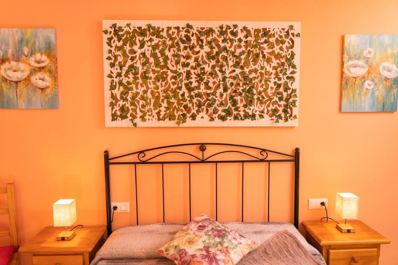 Villa La Casa De La Abuela Mari Trescasas Esterno foto