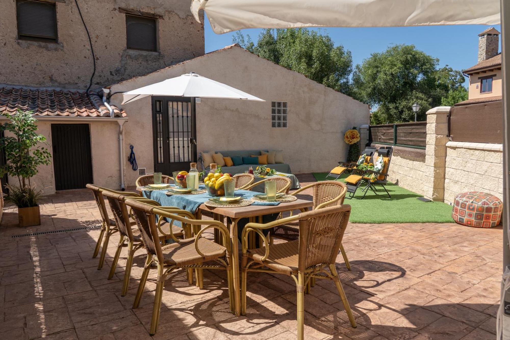 Villa La Casa De La Abuela Mari Trescasas Esterno foto