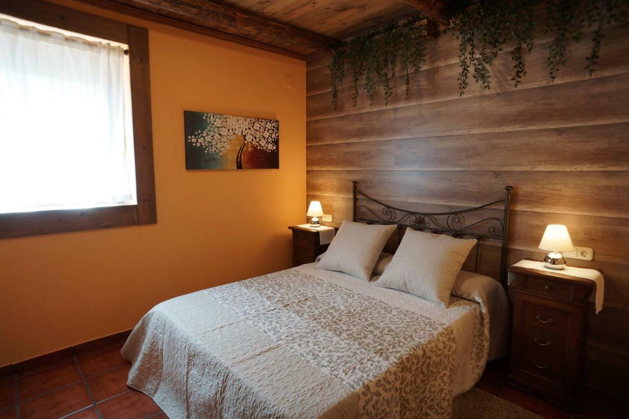 Villa La Casa De La Abuela Mari Trescasas Esterno foto
