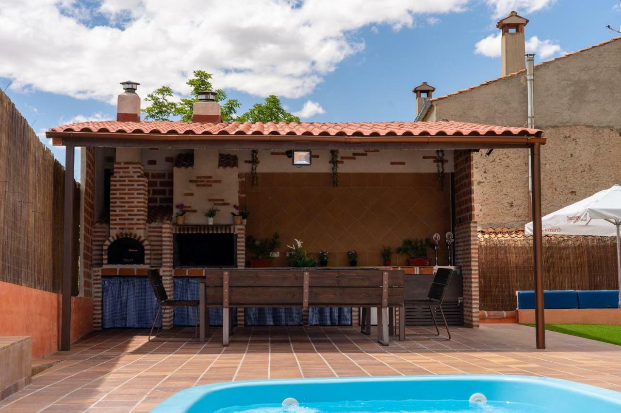 Villa La Casa De La Abuela Mari Trescasas Esterno foto